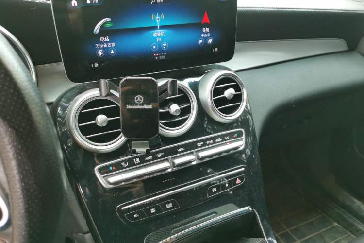 Used Mercedes-Benz GLC 2021 GLC 260 L 4MATIC Dynamic Edition Audio And AC Panel