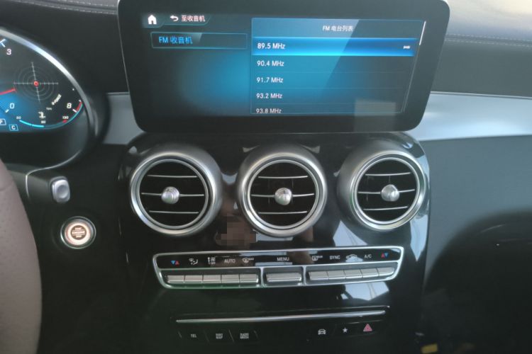 Used Mercedes-Benz GLC 2021 GLC 260 L 4MATIC Dynamic Edition Audio And AC Panel