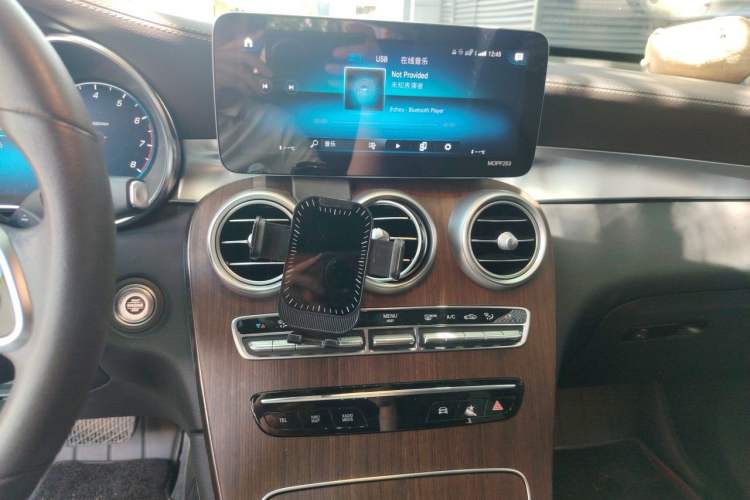 Used Mercedes-Benz GLC 2021 GLC 300 L 4MATIC Dynamic Model Audio And AC Panel