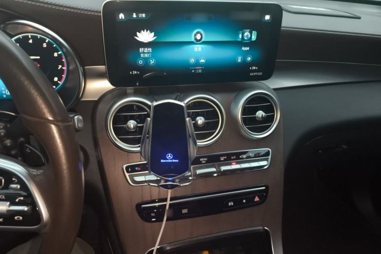 Used Mercedes-Benz GLC 2021 GLC 260 L 4MATIC Luxury Model Audio And AC Panel