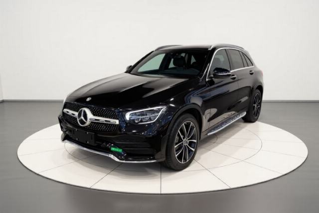 Ojetý Mercedes-Benz GLC 2021 GLC 260 L 4MATIC Luxury Model