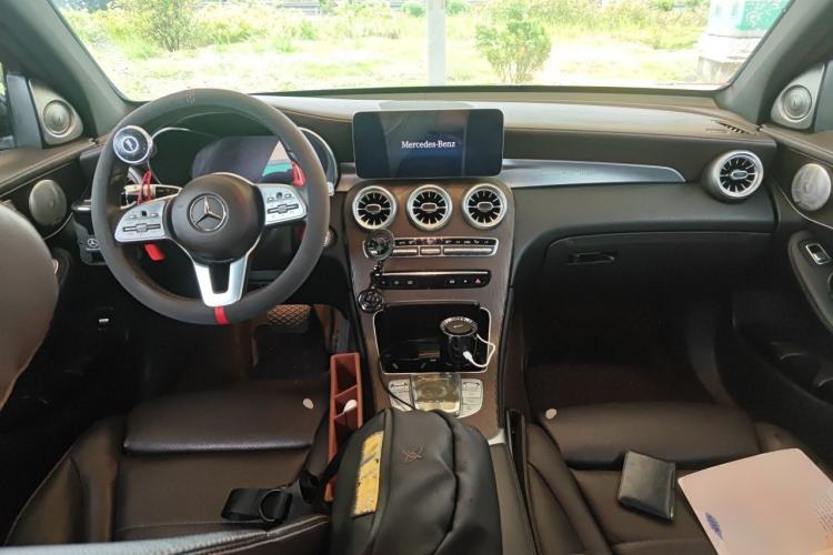 Used Mercedes-Benz GLC 2021 GLC 260 L 4MATIC Luxury Model Center Console