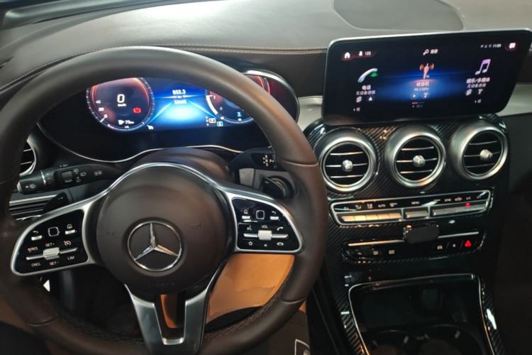 Used Mercedes-Benz GLC 2021 GLC 260 L 4MATIC Dynamic Edition Center Console