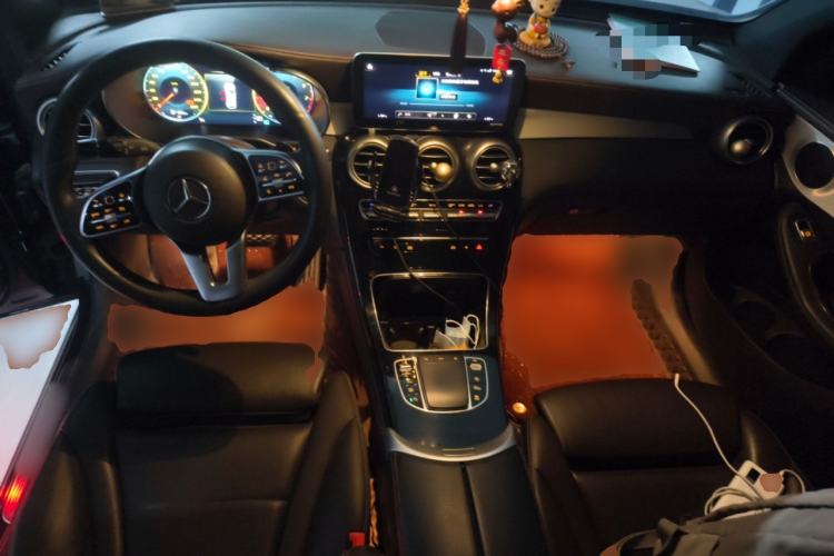 Used Mercedes-Benz GLC 2021 GLC 260 L 4MATIC Dynamic Edition Center Console