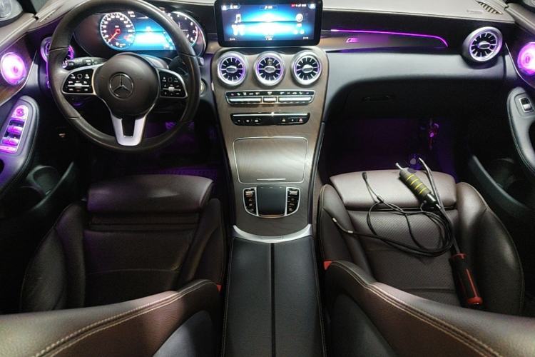 Used Mercedes-Benz GLC 2021 GLC 260 L 4MATIC Luxury Model Center Console