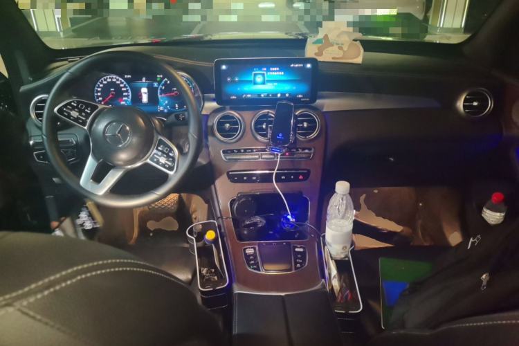 Used Mercedes-Benz GLC 2021 GLC 300 L 4MATIC Dynamic Model Center Console