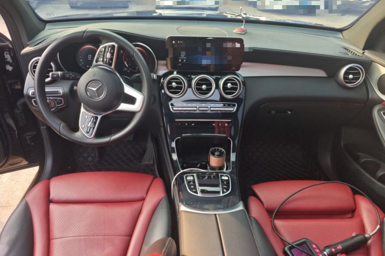 Used Mercedes-Benz GLC 2021 GLC 260 L 4MATIC Luxury Model Center Console