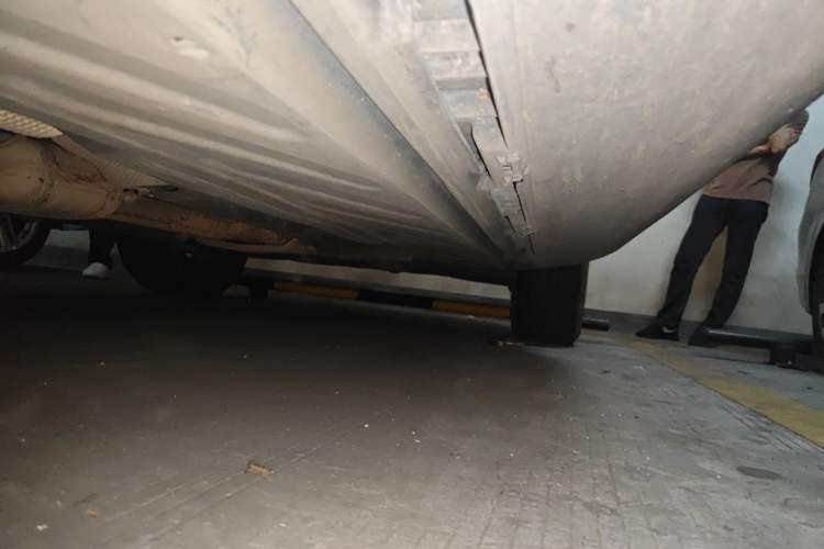 Used Mercedes-Benz GLC 2021 GLC 260 L 4MATIC Luxury Model Chassis Front Left