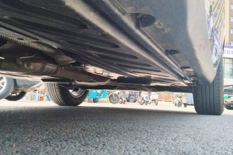 Used Mercedes-Benz GLC 2021 GLC 260 L 4MATIC Dynamic Edition Chassis Front Left