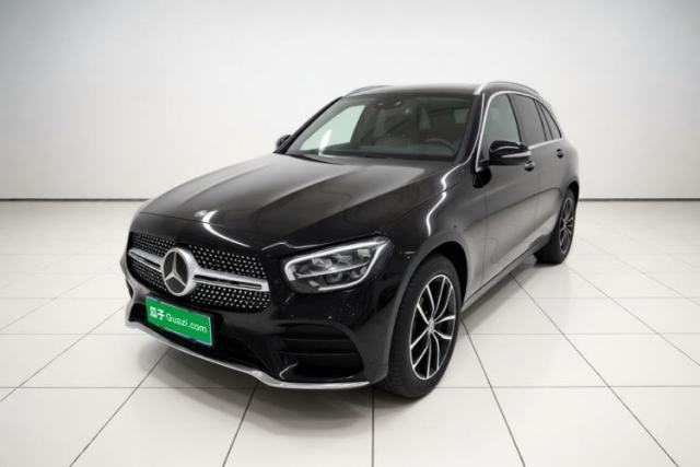 Ojetý Mercedes-Benz GLC 2021 GLC 260 L 4MATIC Luxury Model