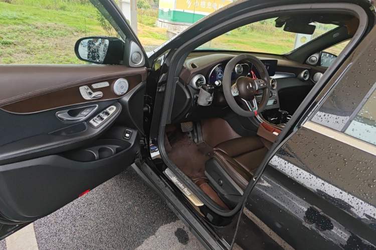 Used Mercedes-Benz GLC 2021 GLC 260 L 4MATIC Luxury Model Driver Seat