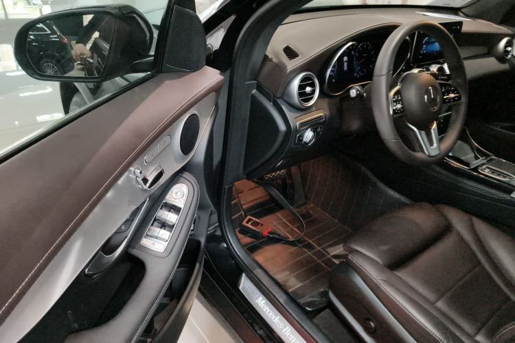 Used Mercedes-Benz GLC 2021 GLC 260 L 4MATIC Dynamic Edition Driver Seat