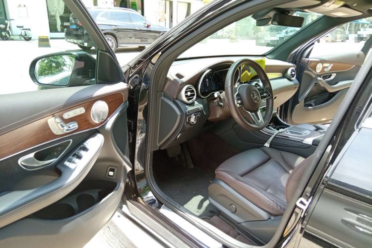 Used Mercedes-Benz GLC 2021 GLC 300 L 4MATIC Dynamic Model Driver Seat
