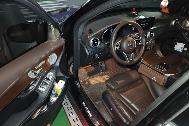 Used Mercedes-Benz GLC 2021 GLC 300 L 4MATIC Dynamic Model Driver Seat