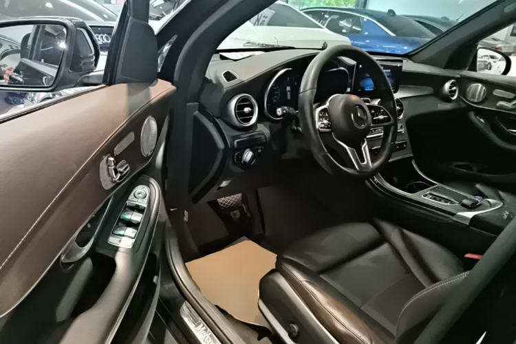 Used Mercedes-Benz GLC 2021 GLC 300 L 4MATIC Dynamic Model Driver Seat