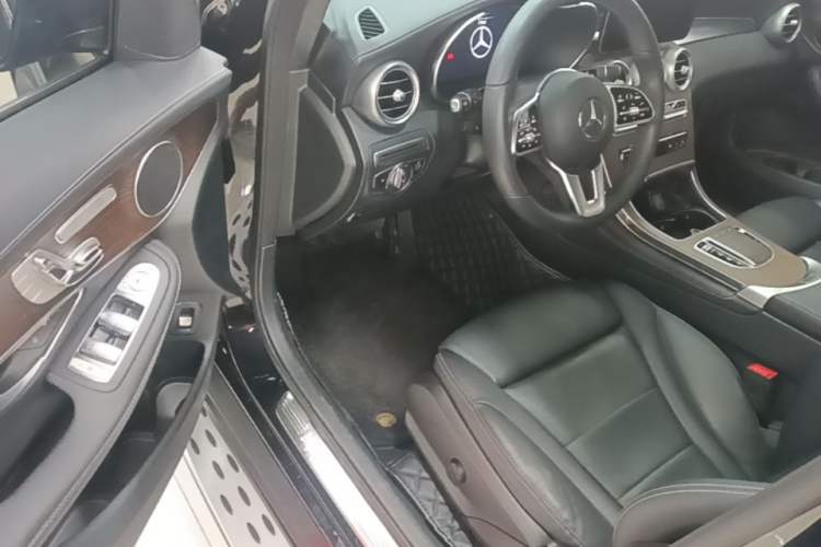 Used Mercedes-Benz GLC 2021 GLC 260 L 4MATIC Luxury Model Driver Seat