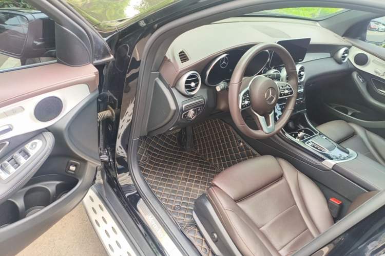 Used Mercedes-Benz GLC 2021 GLC 260 L 4MATIC Dynamic Edition Driver Seat