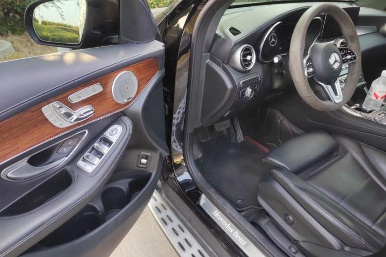 Used Mercedes-Benz GLC 2021 GLC 300 L 4MATIC Dynamic Model Driver Seat