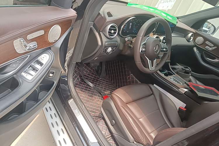 Used Mercedes-Benz GLC 2021 GLC 300 L 4MATIC Dynamic Model Driver Seat