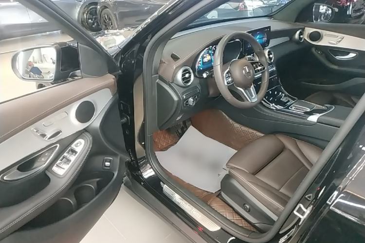Used Mercedes-Benz GLC 2021 GLC 260 L 4MATIC Dynamic Edition Driver Seat