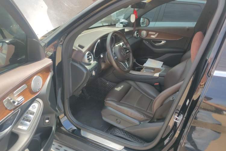 Used Mercedes-Benz GLC 2021 GLC 300 L 4MATIC Dynamic Model Driver Seat