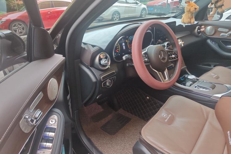 Used Mercedes-Benz GLC 2021 GLC 300 L 4MATIC Dynamic Model Driver Seat