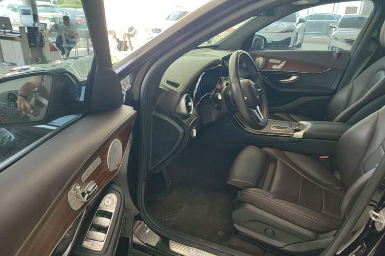 Used Mercedes-Benz GLC 2021 GLC 300 L 4MATIC Dynamic Model Driver Seat