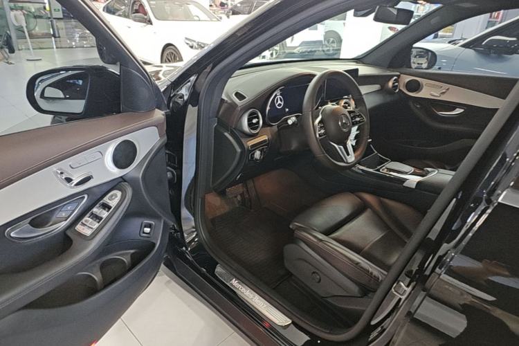 Used Mercedes-Benz GLC 2021 GLC 260 L 4MATIC Dynamic Edition Driver Seat