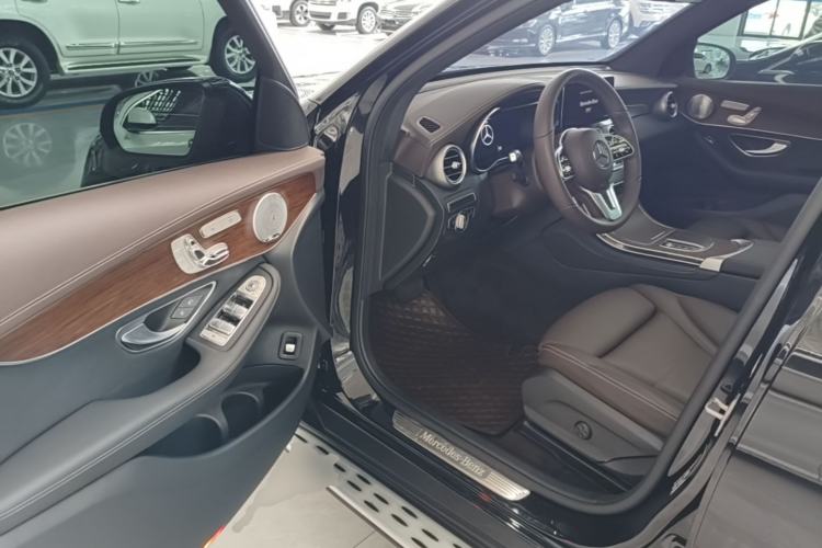 Used Mercedes-Benz GLC 2021 GLC 300 L 4MATIC Dynamic Model Driver Seat