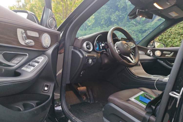 Used Mercedes-Benz GLC 2021 GLC 260 L 4MATIC Luxury Model Driver Seat