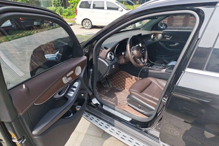 Used Mercedes-Benz GLC 2021 GLC 300 L 4MATIC Dynamic Model Driver Seat