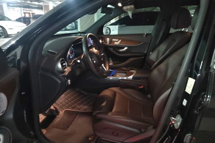 Used Mercedes-Benz GLC 2021 GLC 300 L 4MATIC Dynamic Model Driver Seat