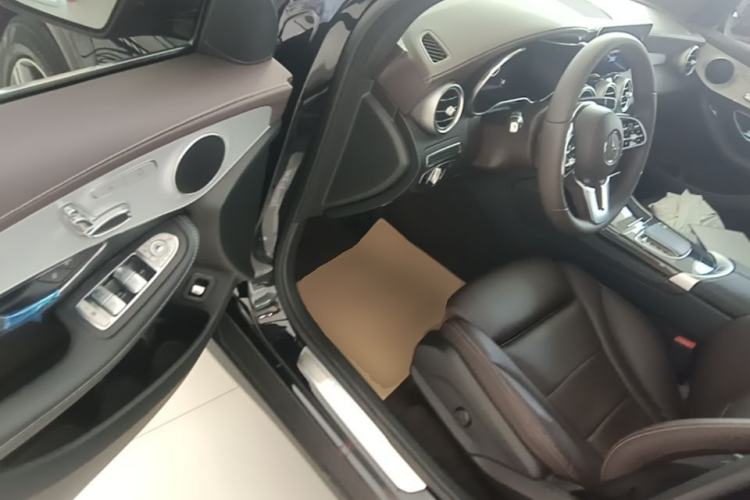 Used Mercedes-Benz GLC 2021 GLC 260 L 4MATIC Dynamic Edition Driver Seat