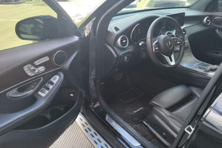Used Mercedes-Benz GLC 2021 GLC 260 L 4MATIC Luxury Model Driver Seat