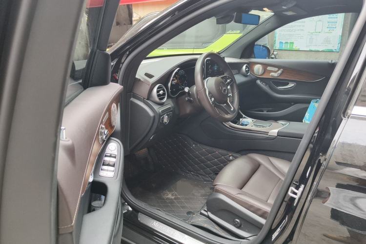 Used Mercedes-Benz GLC 2021 GLC 300 L 4MATIC Dynamic Model Driver Seat