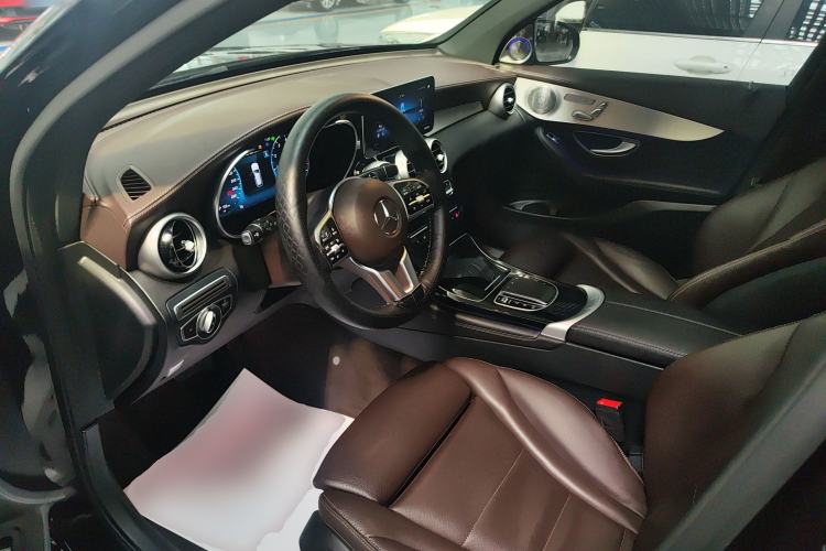 Used Mercedes-Benz GLC 2021 GLC 260 L 4MATIC Dynamic Edition Driver Seat
