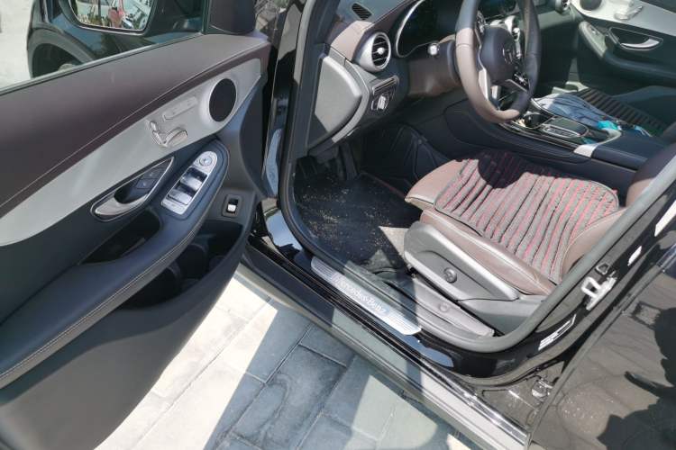 Used Mercedes-Benz GLC 2021 GLC 260 L 4MATIC Dynamic Edition Driver Seat