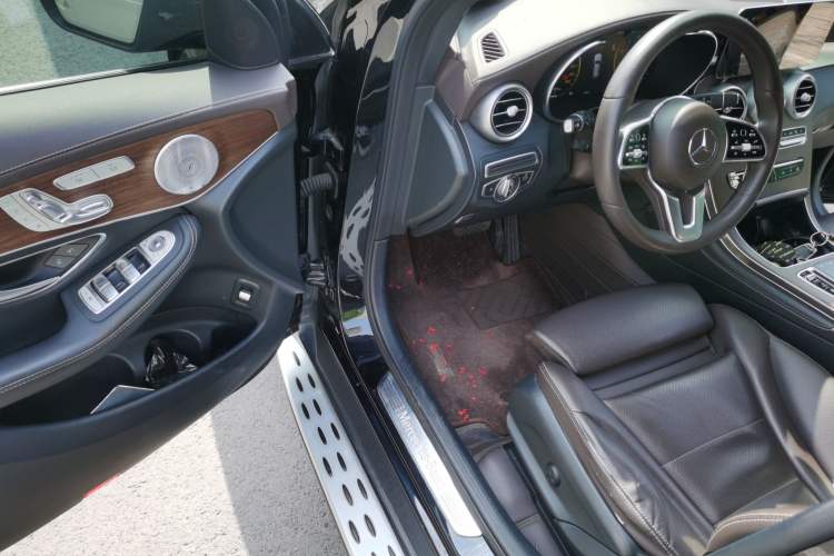 Used Mercedes-Benz GLC 2021 GLC 300 L 4MATIC Dynamic Model Driver Seat