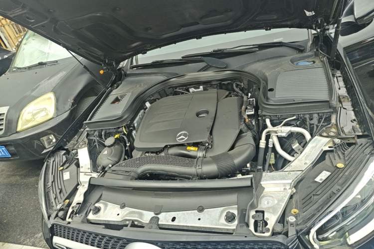 Used Mercedes-Benz GLC 2021 GLC 260 L 4MATIC Luxury Model Engine Bay