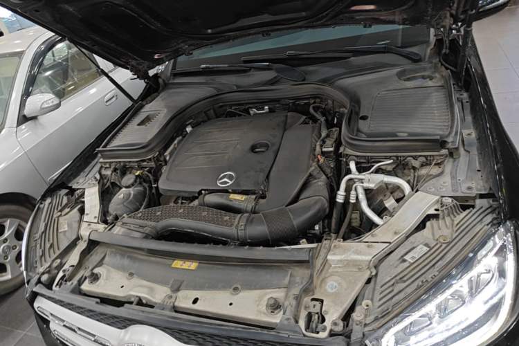 Used Mercedes-Benz GLC 2021 GLC 260 L 4MATIC Dynamic Edition Engine Bay