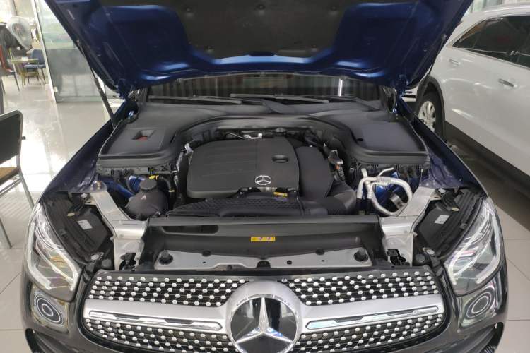 Used Mercedes-Benz GLC 2021 GLC 260 L 4MATIC Luxury Model Engine Bay