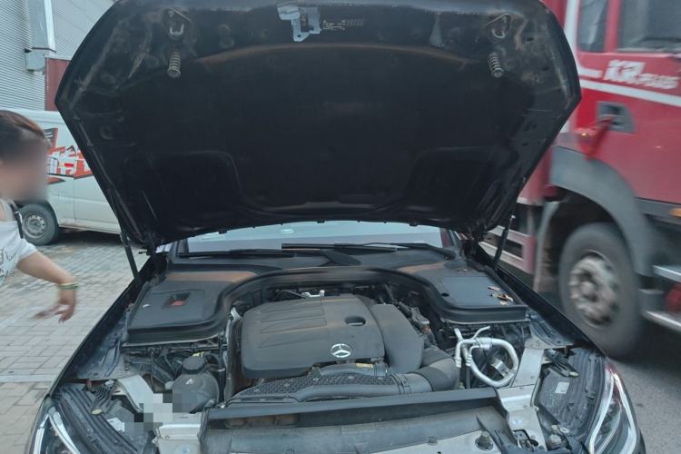 Used Mercedes-Benz GLC 2021 GLC 260 L 4MATIC Dynamic Edition Engine Bay