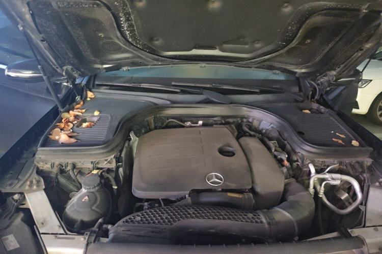 Used Mercedes-Benz GLC 2021 GLC 300 L 4MATIC Dynamic Model Engine Bay