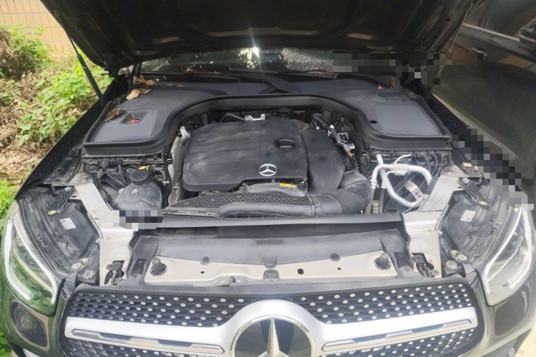 Used Mercedes-Benz GLC 2021 GLC 300 L 4MATIC Dynamic Model Engine Bay
