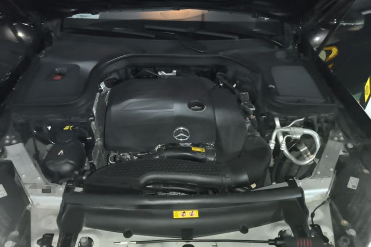 Used Mercedes-Benz GLC 2021 GLC 300 L 4MATIC Dynamic Model Engine Bay