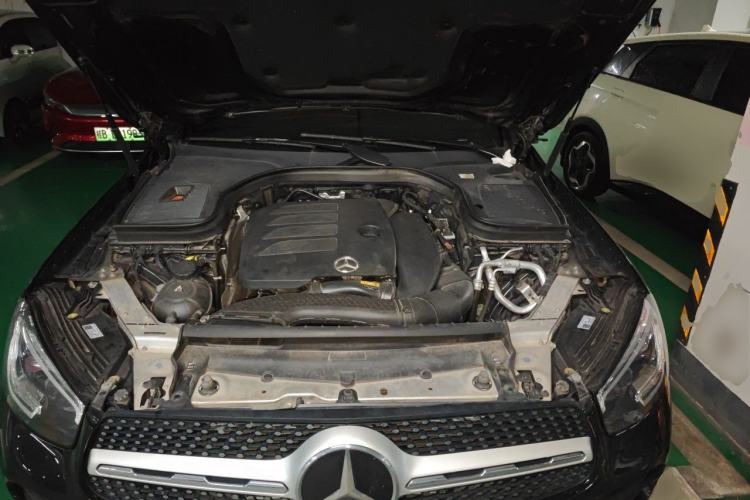 Used Mercedes-Benz GLC 2021 GLC 300 L 4MATIC Luxury Model Engine Bay
