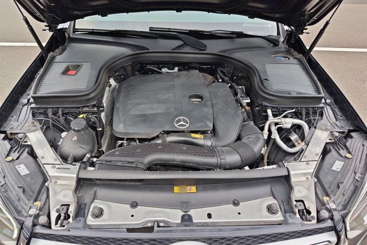 Used Mercedes-Benz GLC 2021 GLC 260 L 4MATIC Dynamic Edition Engine Bay