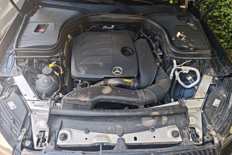 Used Mercedes-Benz GLC 2021 GLC 300 L 4MATIC Luxury Model Engine Bay
