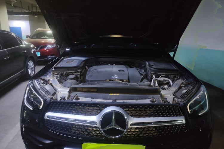 Used Mercedes-Benz GLC 2021 GLC 300 L 4MATIC Dynamic Model Engine Bay
