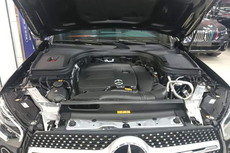 Used Mercedes-Benz GLC 2021 GLC 260 L 4MATIC Luxury Model Engine Bay